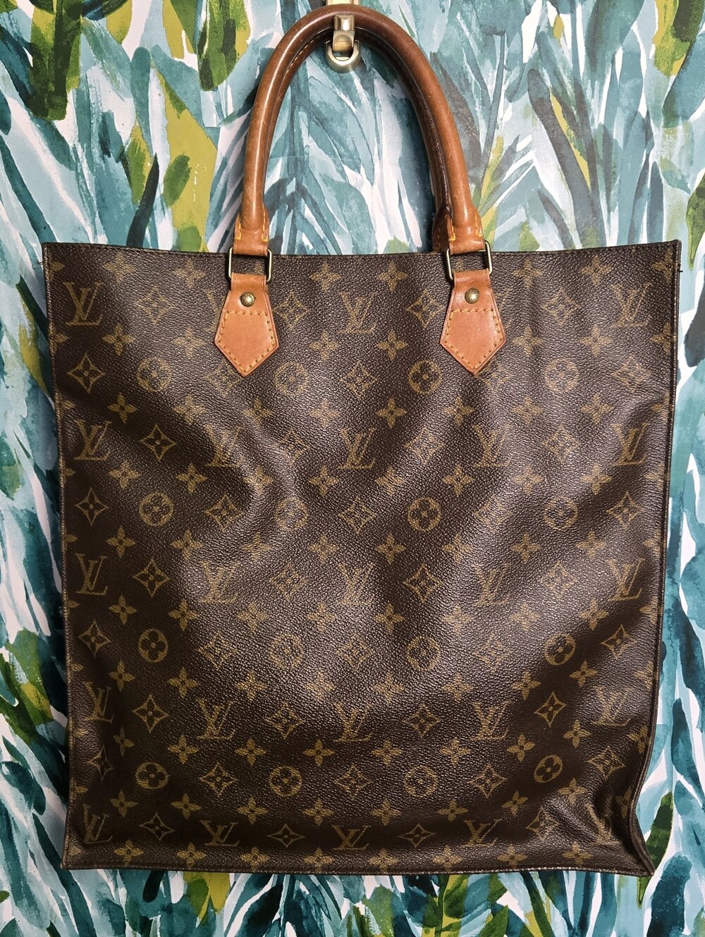 Louis Vuitton Monogram Sac Plat Tote